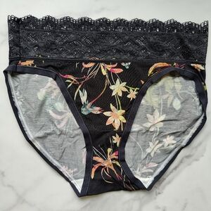 NWOT SOMA EMBRACEABLE SUPER SOFT ENCHANTING LACE HIGH-LEG BRIEF PANTY IN BOTANIC